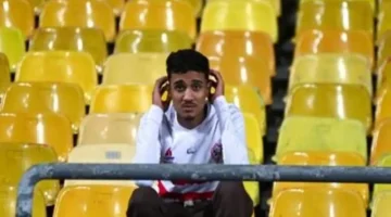 تكريم المشجع الوحيد.. الزمالك يحتفي بوفاء مناصره في مدرجات مباراة المصري